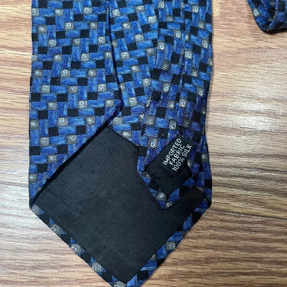 Barrington Men's Tie